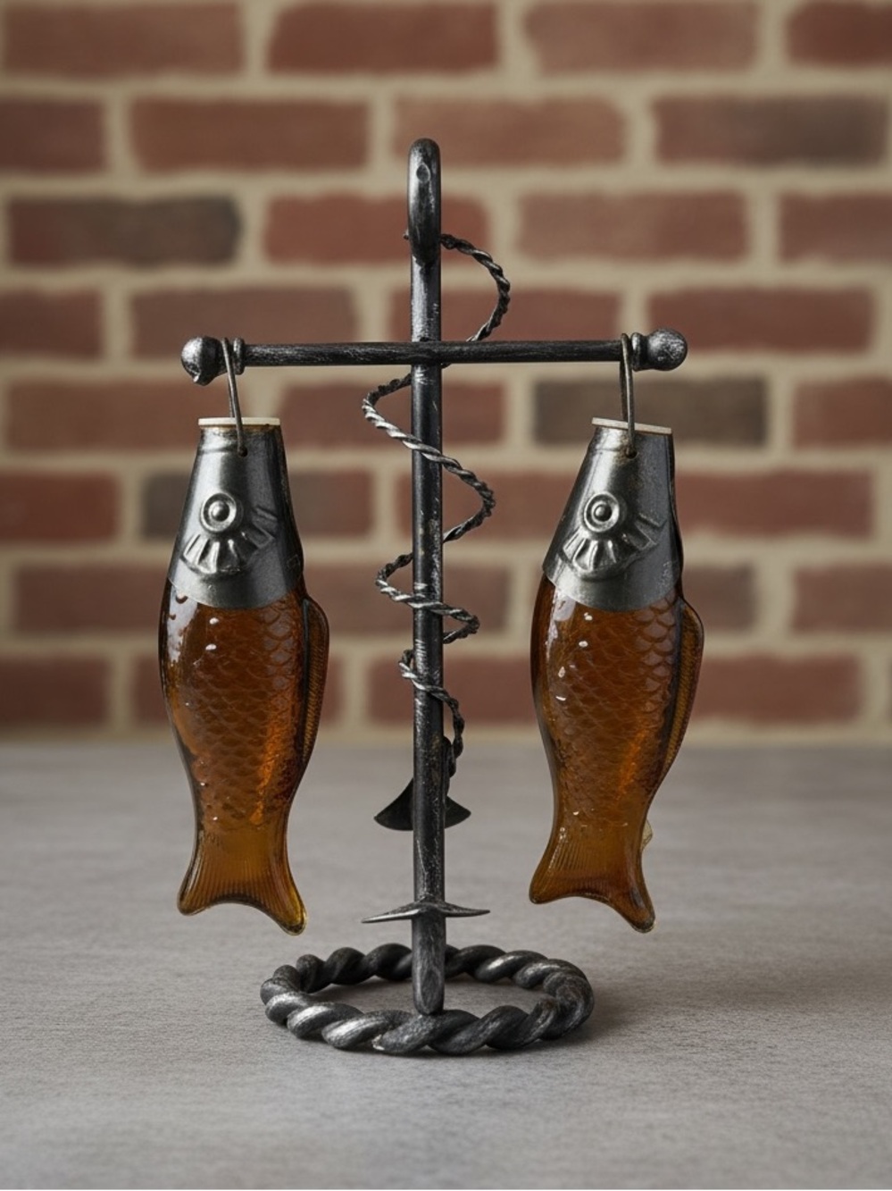 Vintage Novelty Amber Glass Metal Fish Anchor Stand Salt and Pepper Shakers
